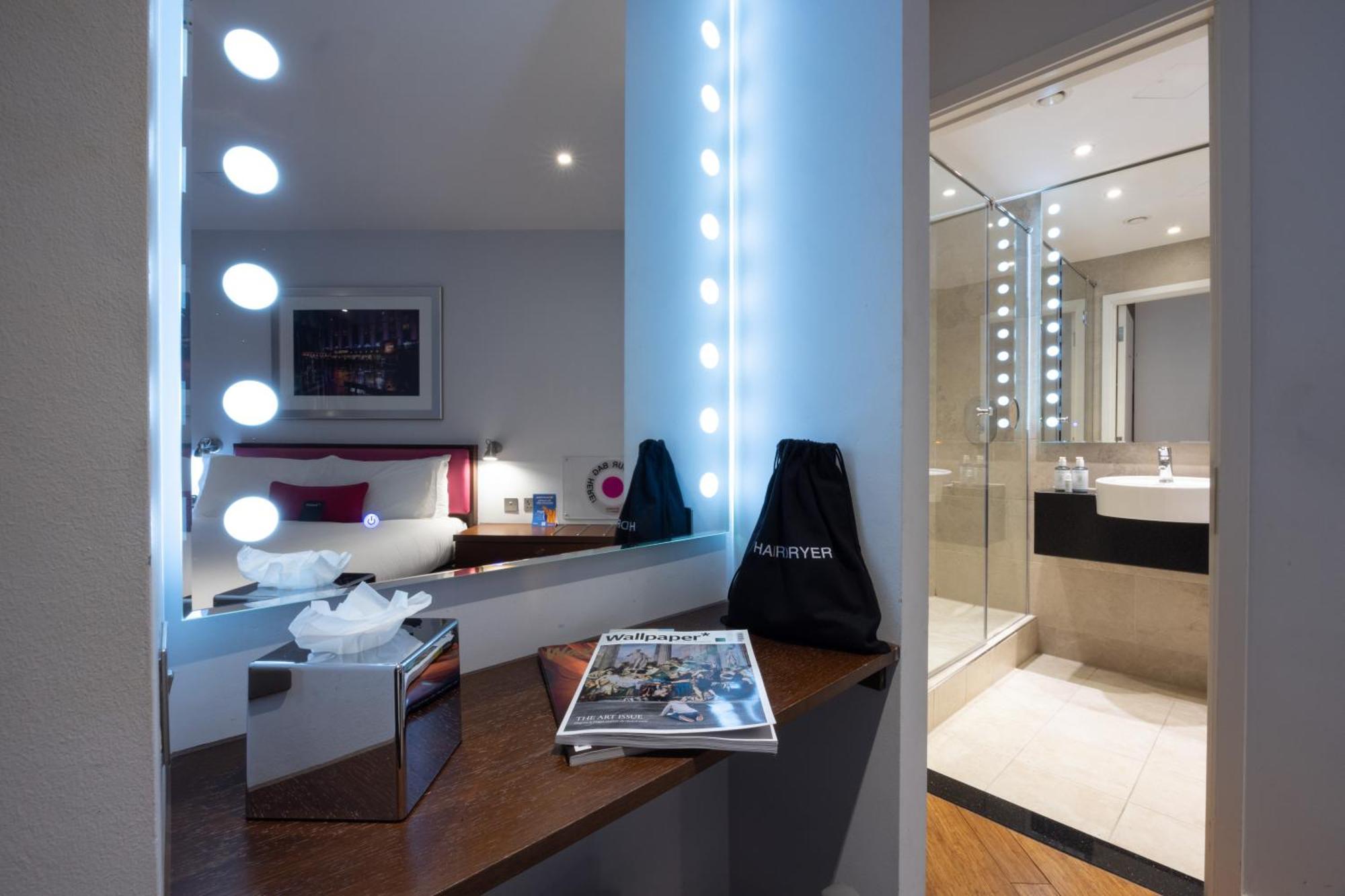 Bermondsey Square Hotel - A Bespoke Hotel London Exterior photo