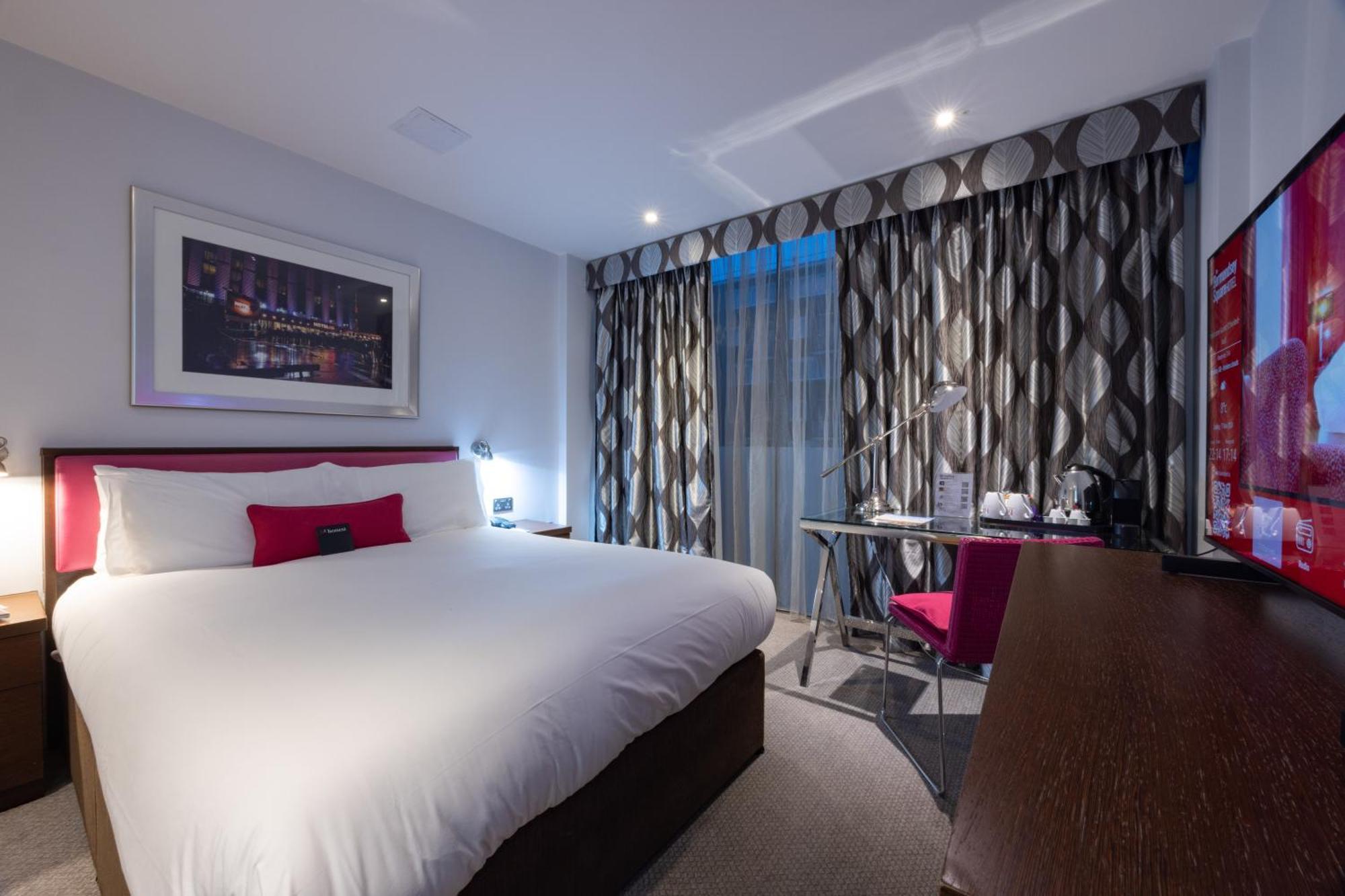 Bermondsey Square Hotel - A Bespoke Hotel London Exterior photo