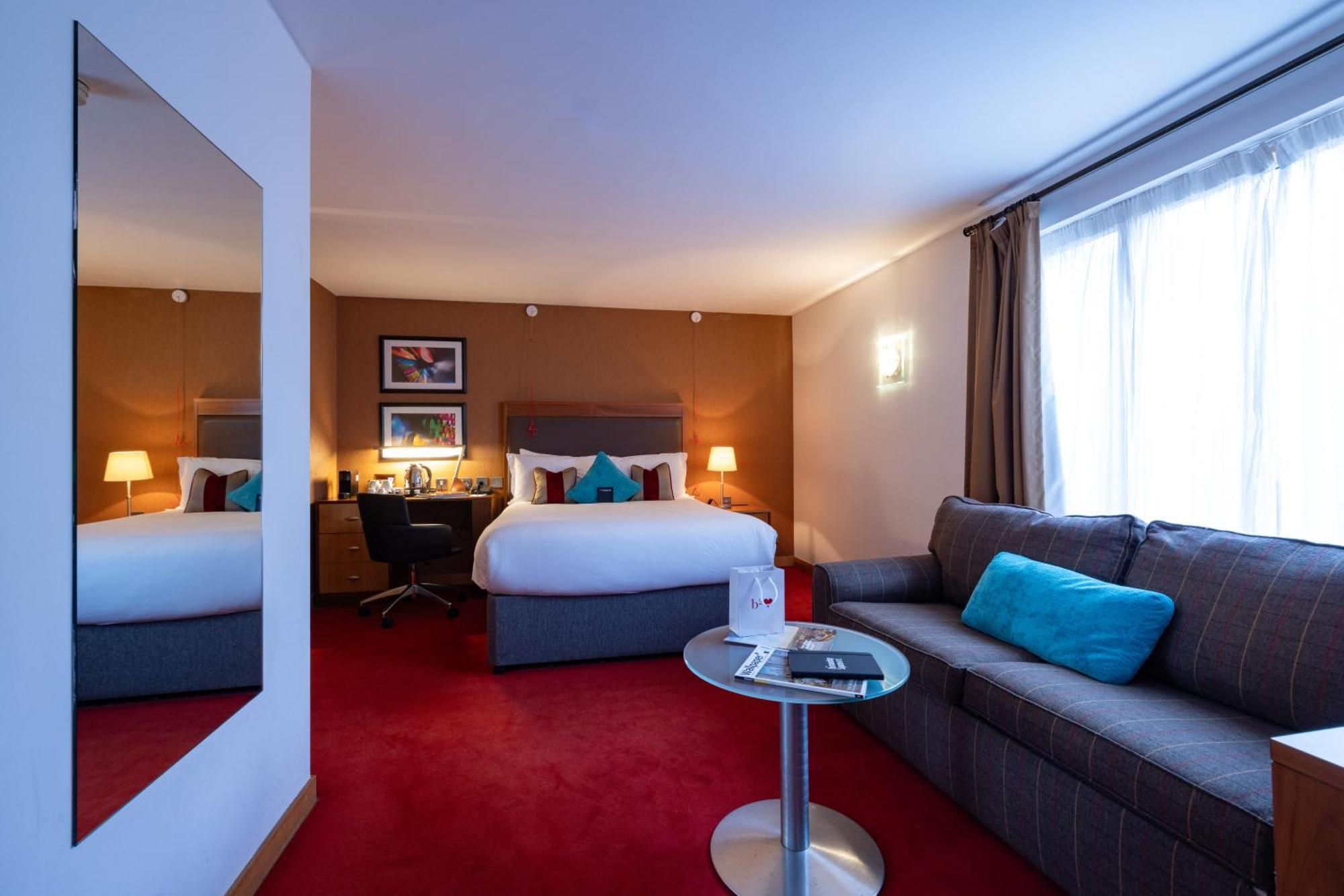Bermondsey Square Hotel - A Bespoke Hotel London Exterior photo